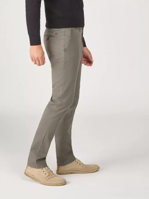 Pantalon Sport Gabardine Stretch Kaki Moyen – Image 2